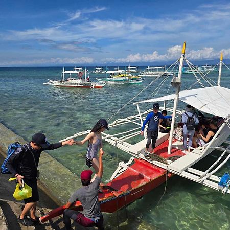 Gaja Go Dive & Inn Moalboal Exterior photo